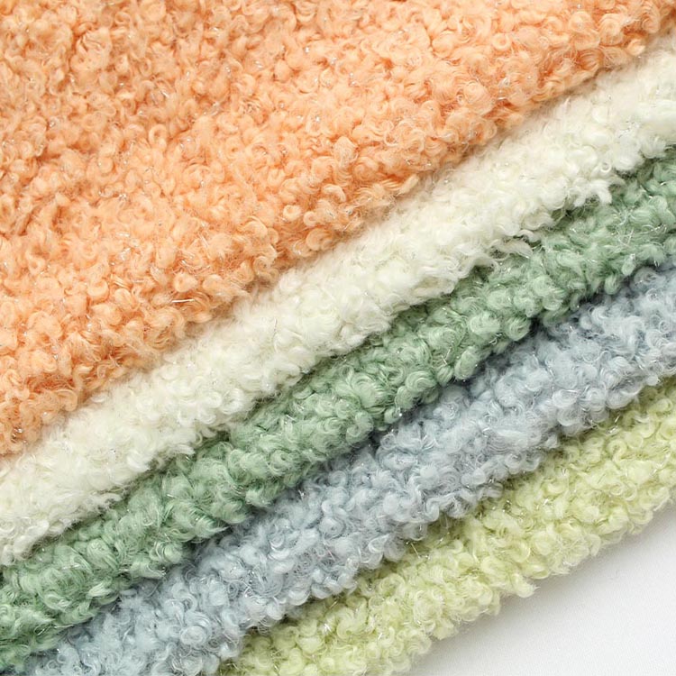 Qu’est-ce que le tissu en laine ? Un guide pratique sur les tissus en laine de polyester de haute qualité destiné aux acheteurs internationaux